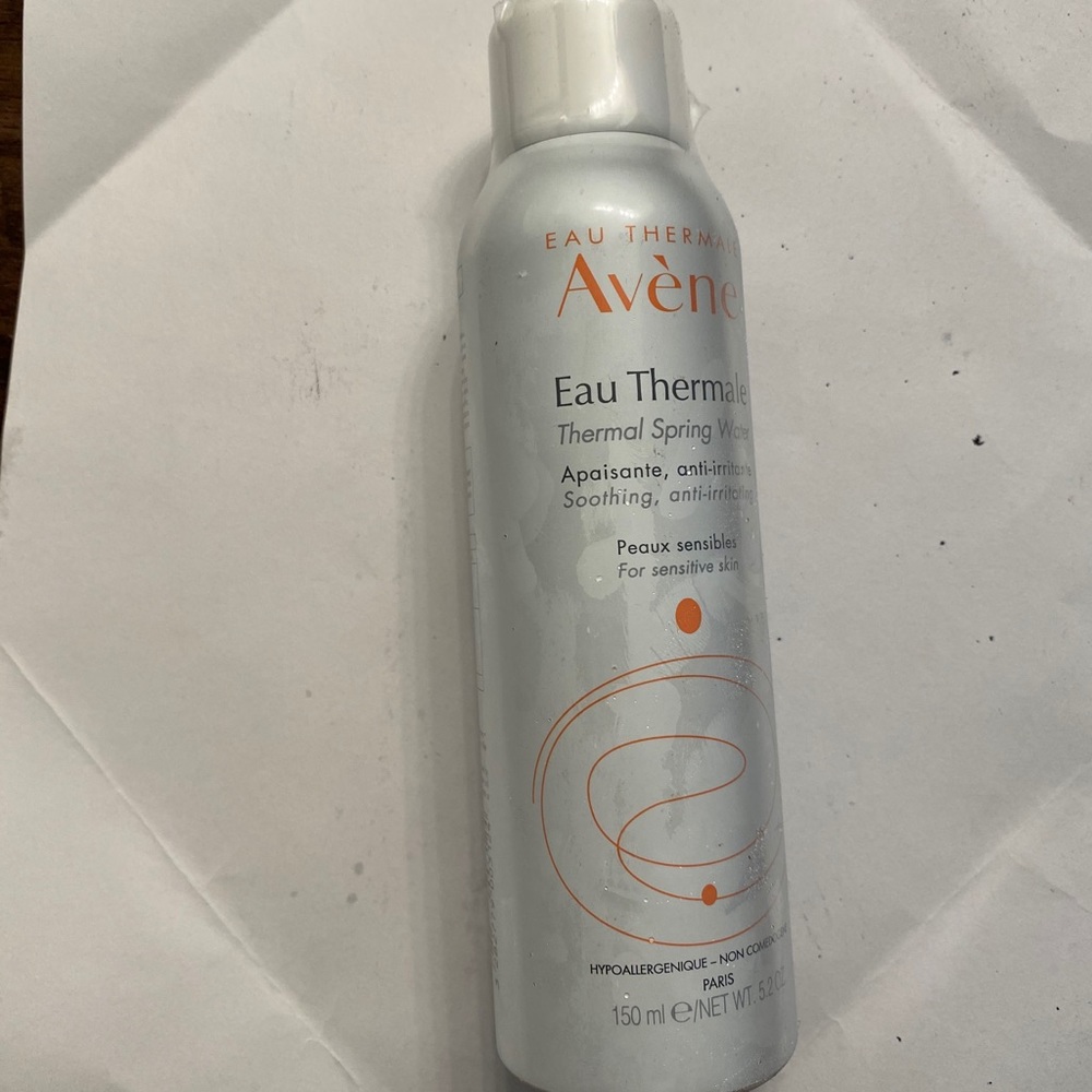SOLD Avene thermal spring water spray